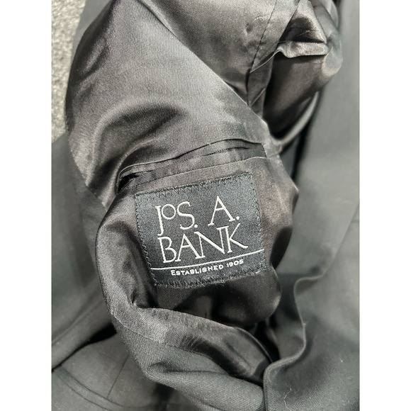 Jos A Bank 2 Piece Suit Men's 44R Pants 41x31 Black 100% Wool Business Pleated - Picture 5 of 16